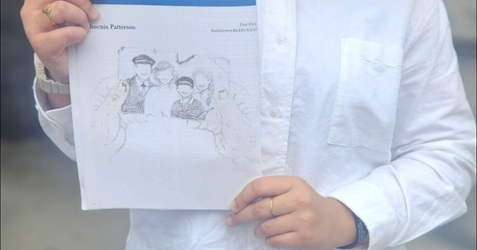 Austintown Middle School student wins Holocaust contest