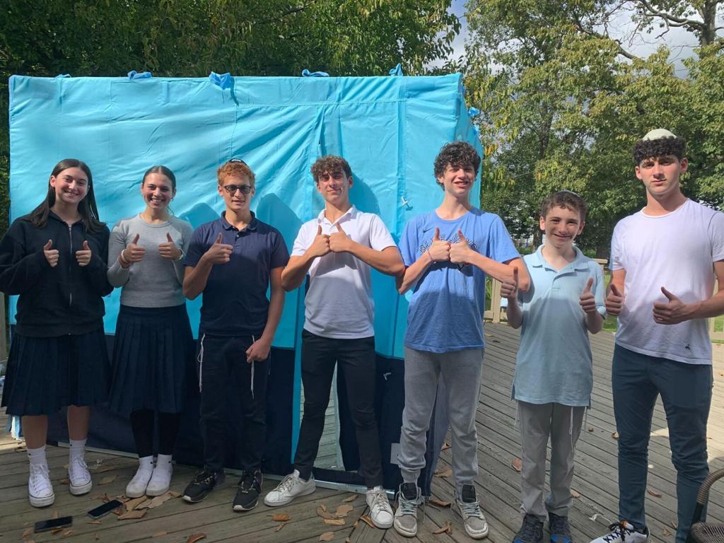 Ready for Sukkot at Fuchs Mizrachi School | Education |  clevelandjewishnews.com