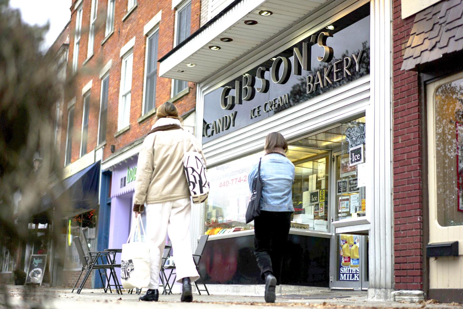 Gibson’s Bakery files appeal in Oberlin College case Local News