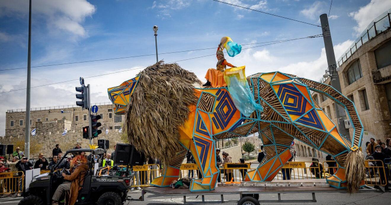 Purim Unity Parade kicks off in Jerusalem - Vimarsana News