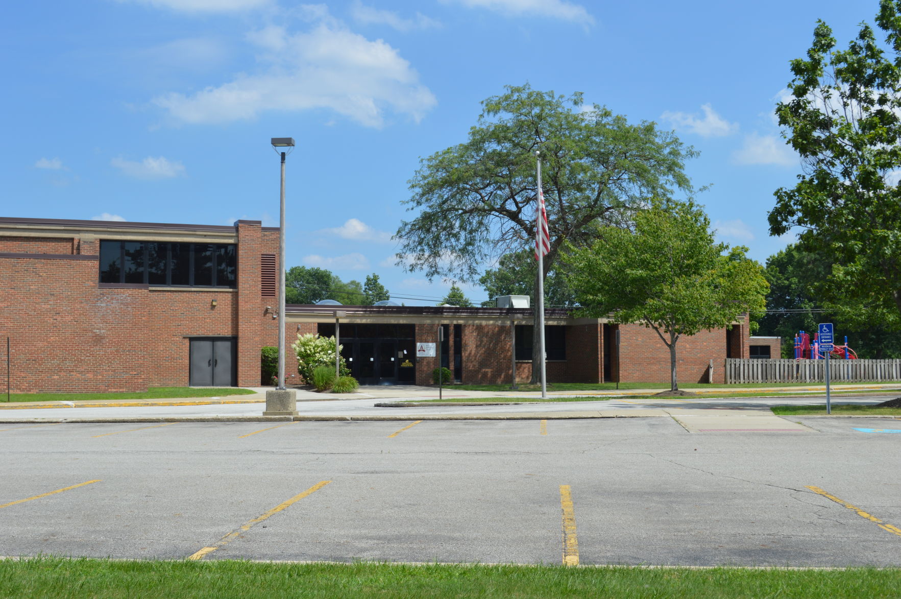 Beachwood Gears Up For Elementary School Consolidation, Renovation ...