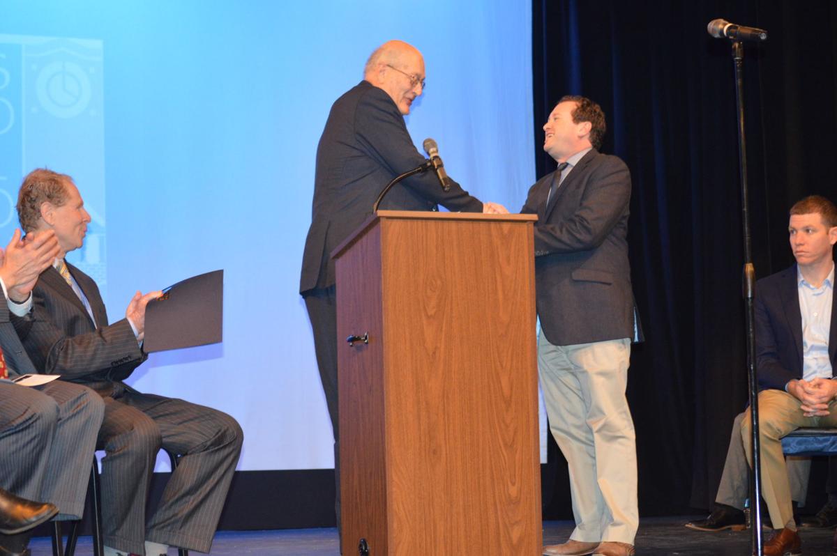 Kraus Inaugurated As Solon S First Jewish Mayor Local News