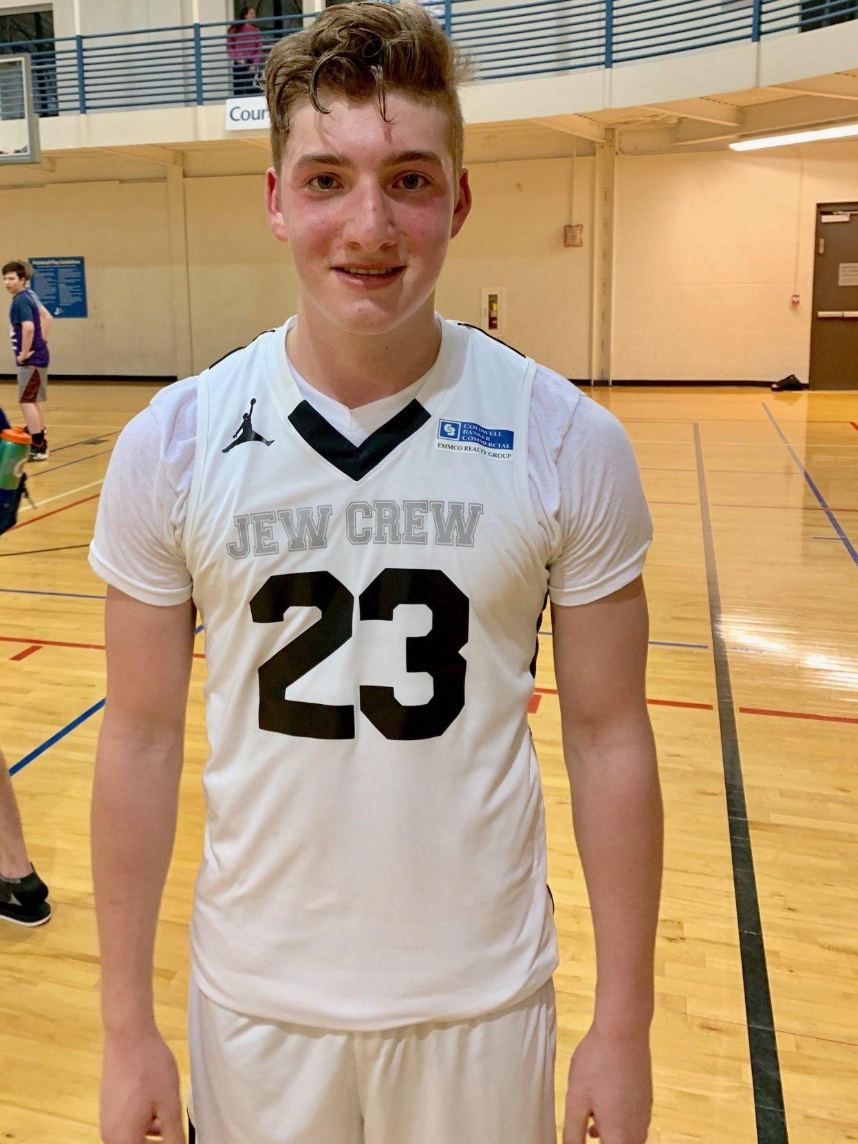 Cleveland Jewish Basketball League Player of the Week Ari Roberts