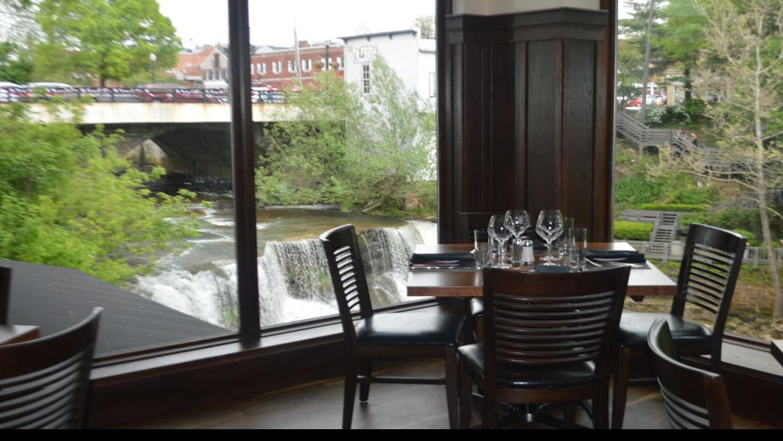 Jekyll S Re Opens One Year After Fire Local News Clevelandjewishnews Com