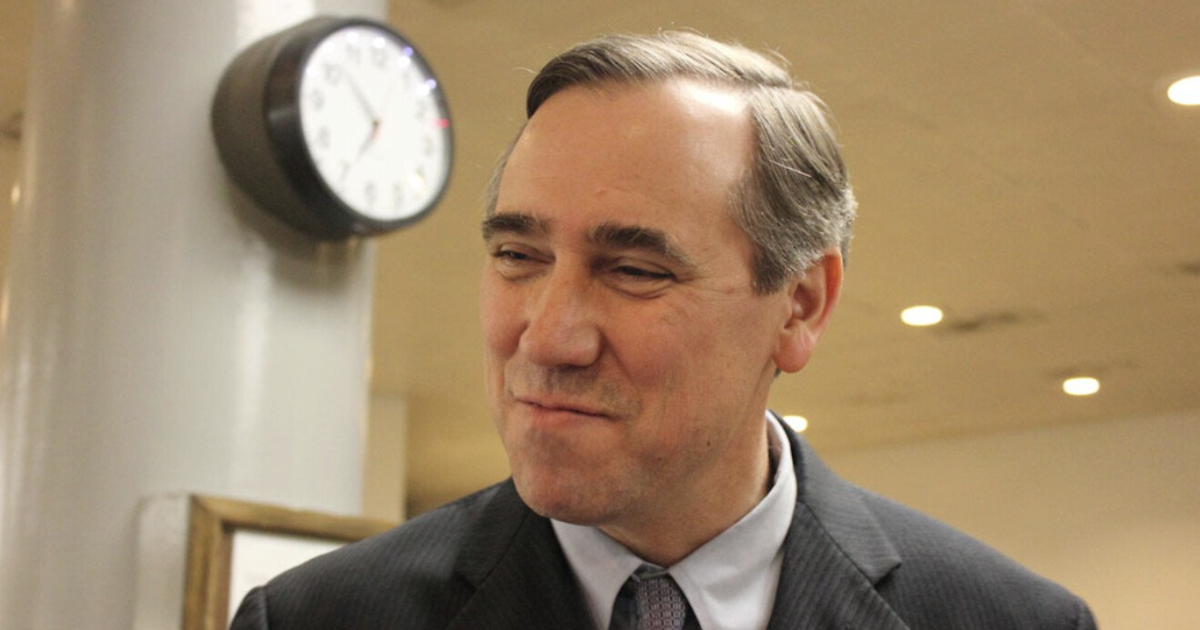 Progressive Senator Progressive senators line up behind Palestinian statehood resolution ...