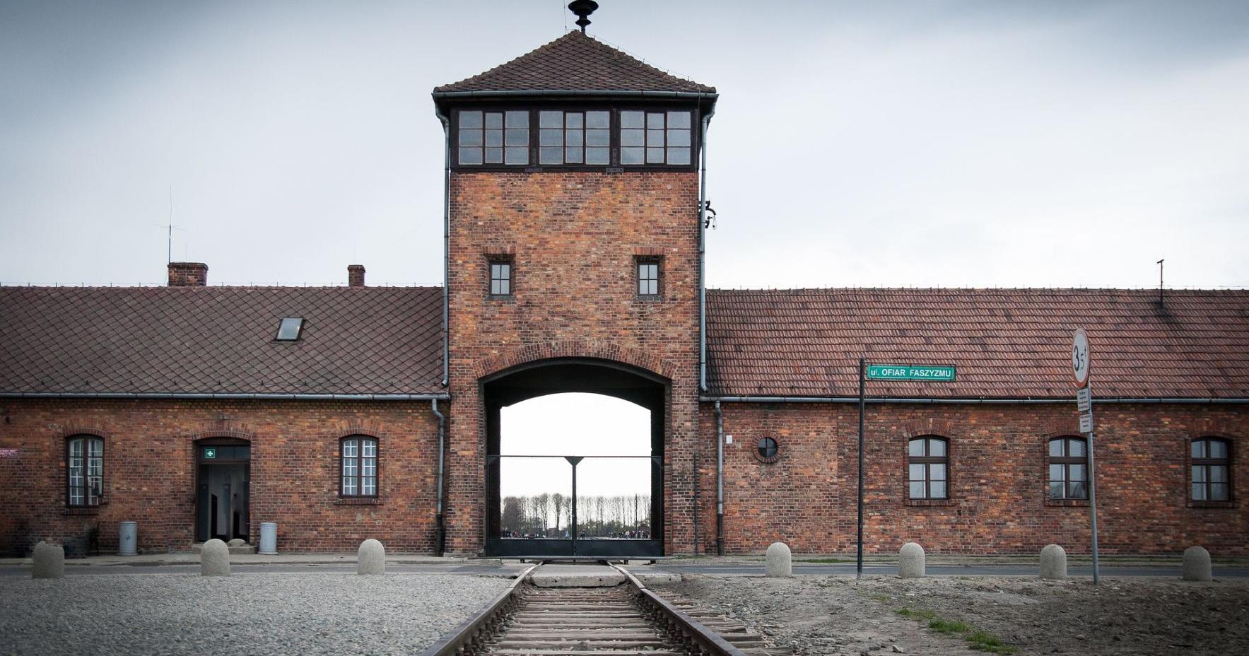 Annual Holocaust survivor, descendants conference slated for Aug. 25-28 in Washington, DC - Vimarsana News