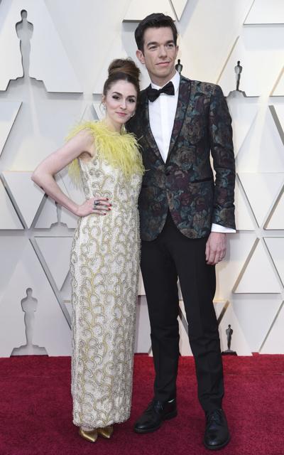 John Mulaney Talks About Jewish Wife On Snl Unfiltered News From The Virtual Community Clevelandjewishnews Com Mulaney is living his best life with his wife, annamarie tendler. john mulaney talks about jewish wife on