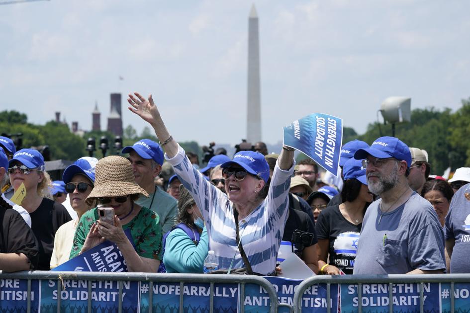 Beachwood woman details experience at ‘No Fear’ rally on National Mall