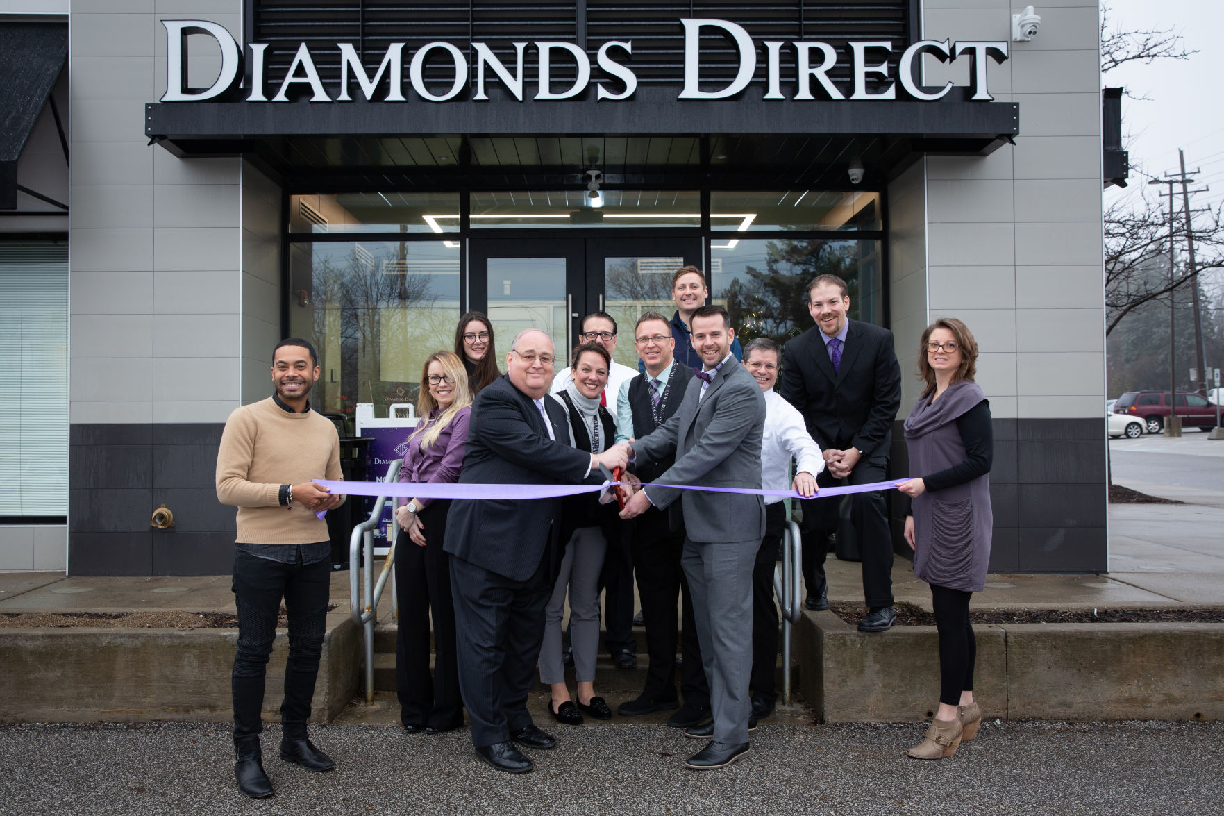 diamonds direct headquarters