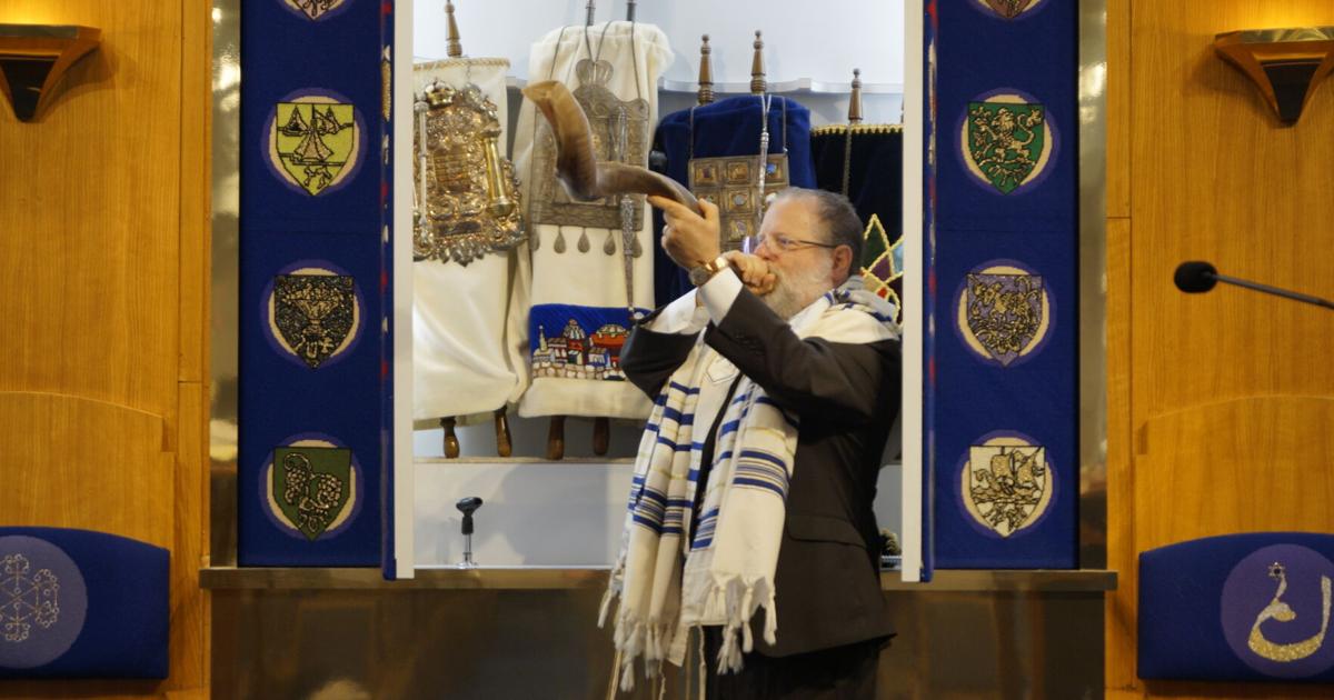 The Rashash Rabbi Rabbis readying themselves spiritually, practically for sacred days ...