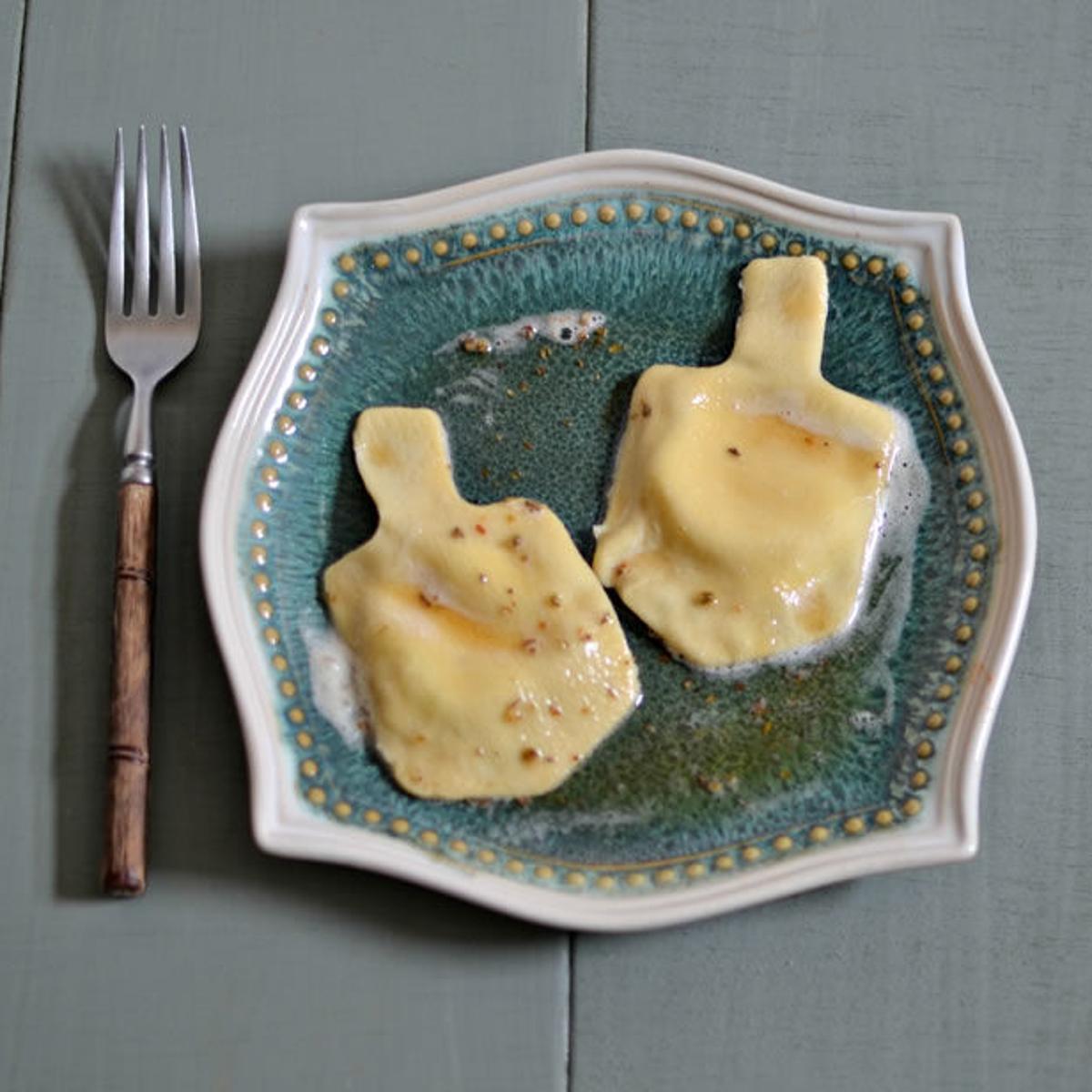 Dreidel Shaped Ravioli Chanukah Clevelandjewishnews Com
