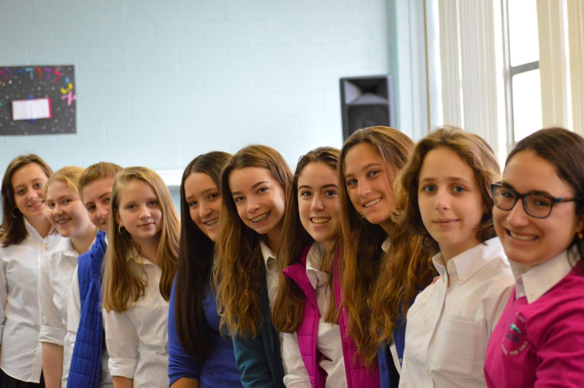 Chaviva Girls School Opens Its Doors Local News Clevelandjewishnews Com