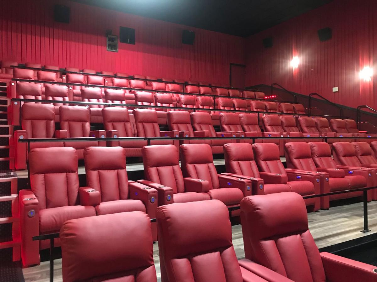 36 HQ Images Charlotte Movie Theaters With Recliners : Amc Park Terrace