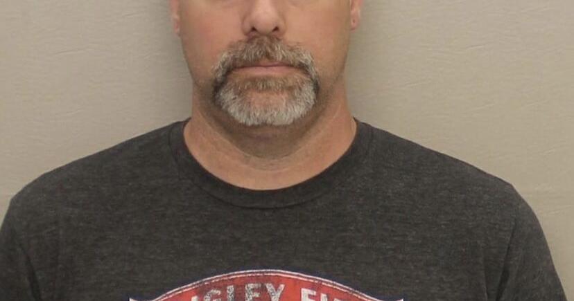 Morrison man charged with sex abuse - Vimarsana News