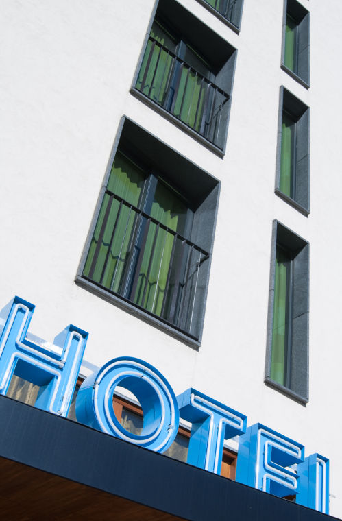 hotel.jpg