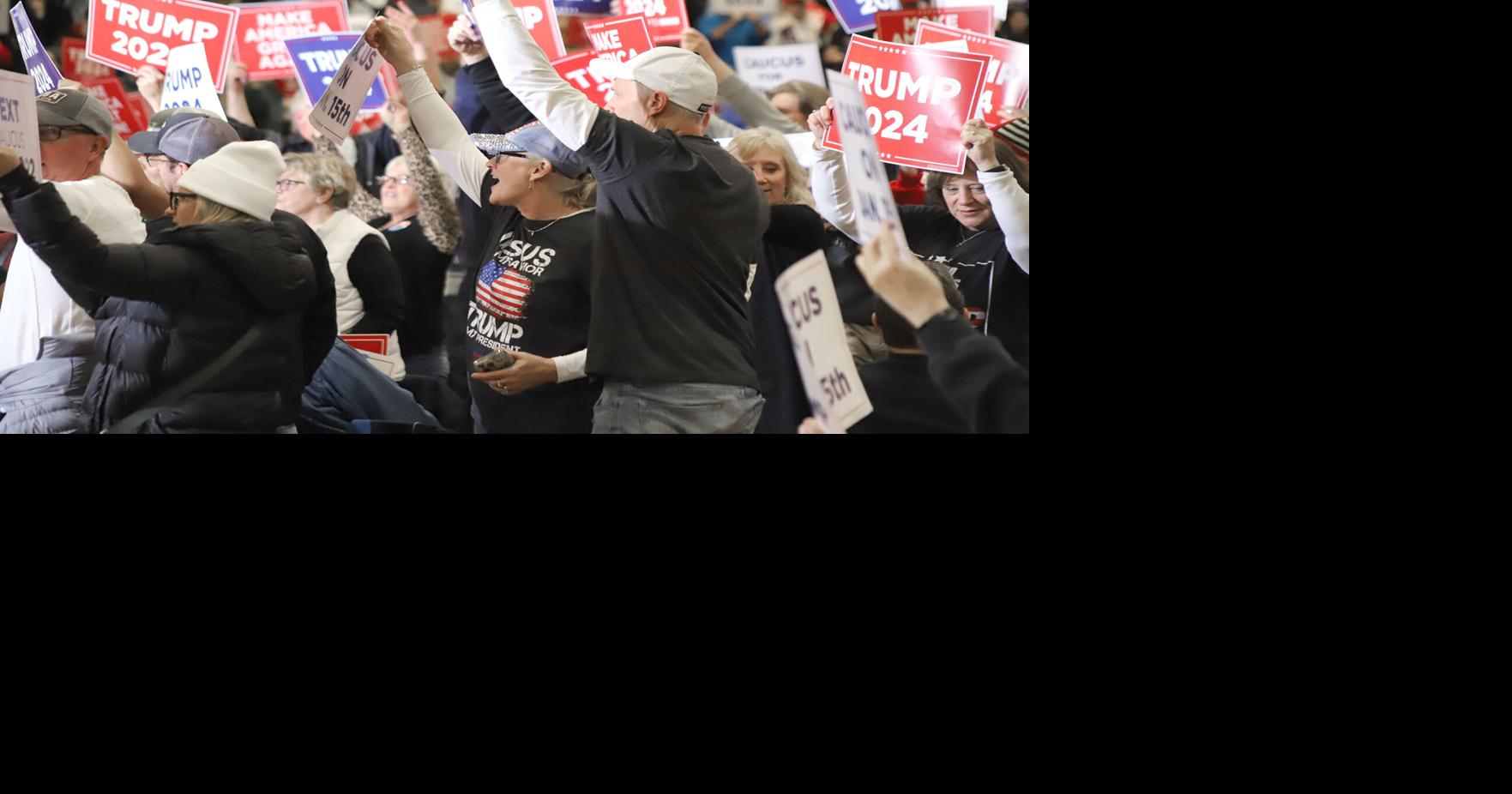 PHOTOS: Trump campaigns in Clinton | Photos | clintonherald.com