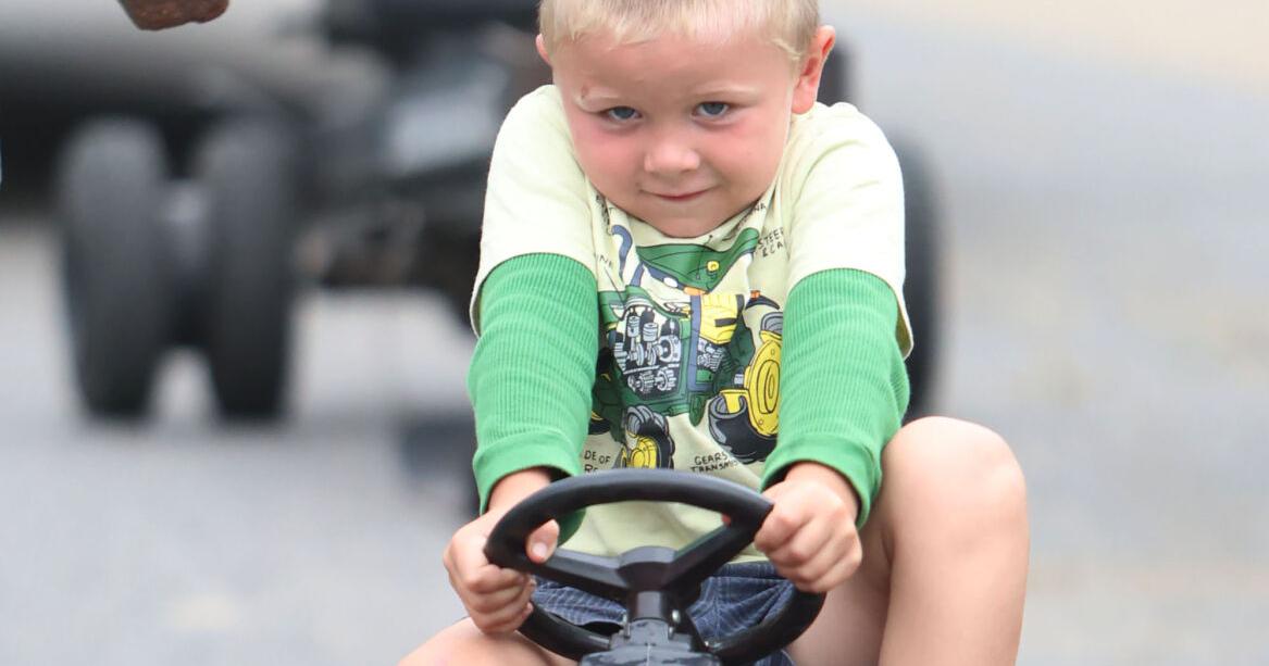 WHITESIDE COUNTY FAIR: Kid's Pedal Pull kicks off celebration