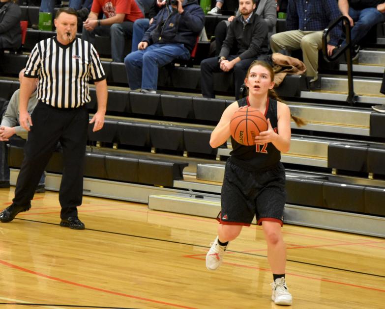 Fulton Stuns Bureau Valley Advances To Regional Final Sports