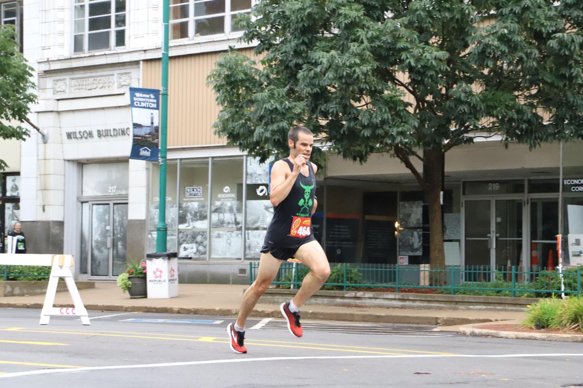 Half Marathon Finds Break In Rain Local News Clintonherald Com