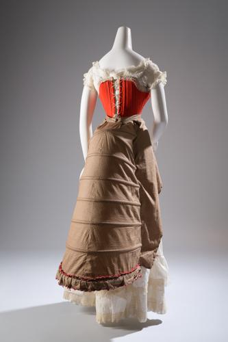 Corsets to Wonderbras: Museum takes on lingerie
