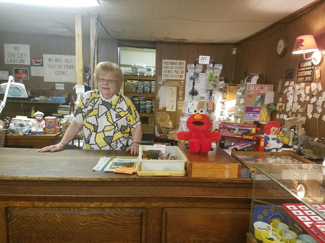 Pawn shop closes doors News