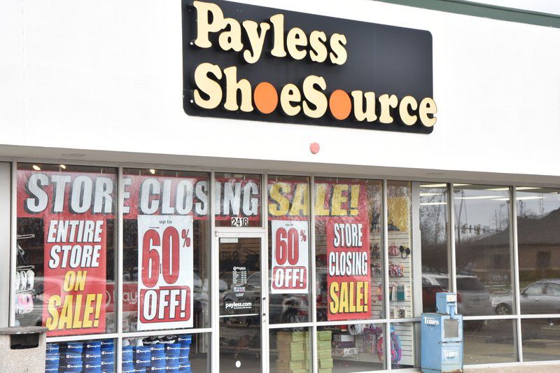 Clinton's Payless shoe store to close 