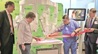 MercyOne Clinton welcomes surgical robot