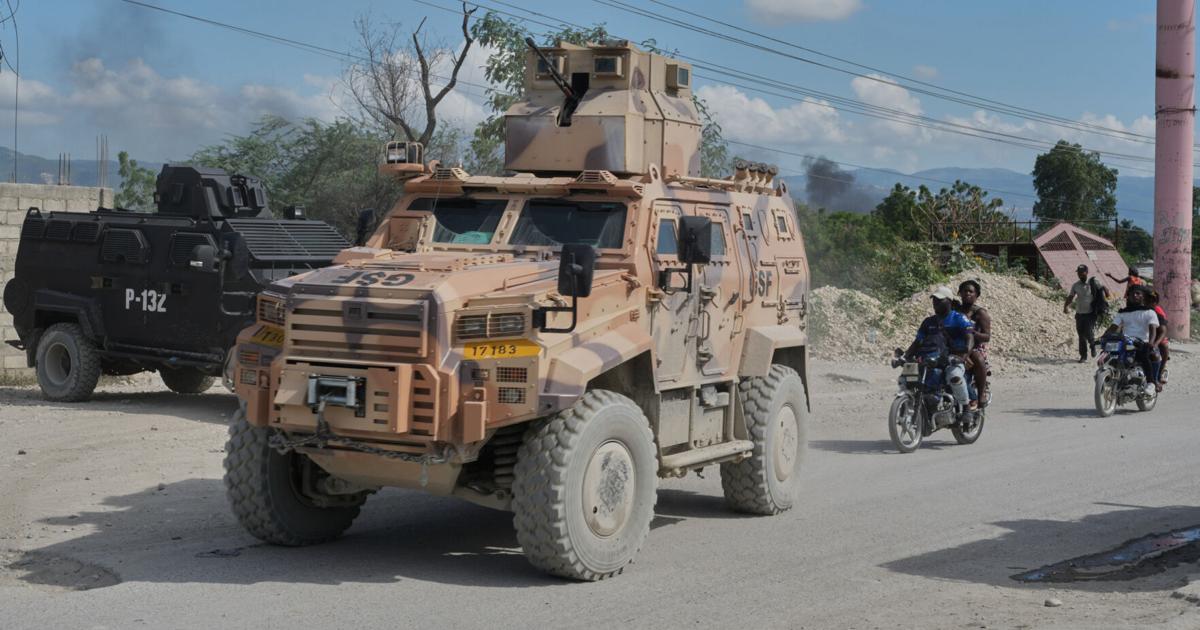 Bukele announces military operation to rescue Salvadorans held by gangs in Haiti Bukele announces military operation to rescue Salvadorans held by gangs in Haiti