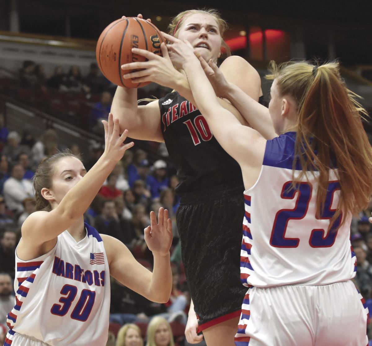 Fulton falls to East Dubuque at Chicago's United Center Sports