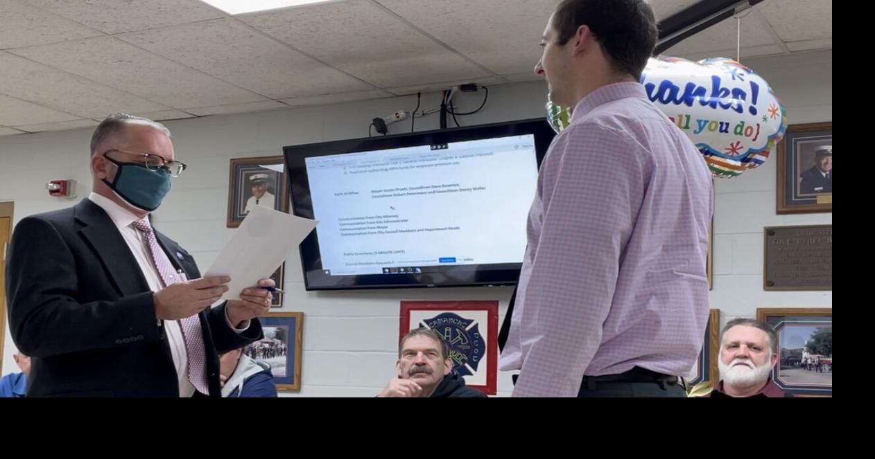 New Camanche mayor sworn into office Local News