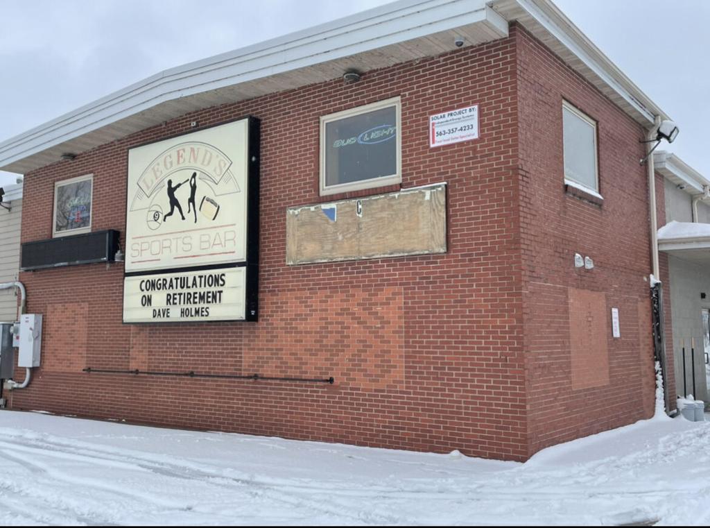 Home Legend's Bar & Grill