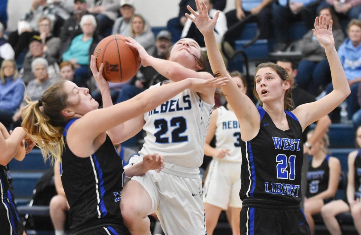 Rebels Split Conference Games Sports Clintonherald Com