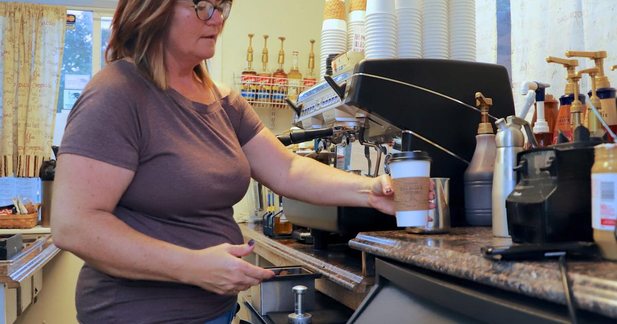 Deanna's opens third java location | Gallery | clintonherald.com