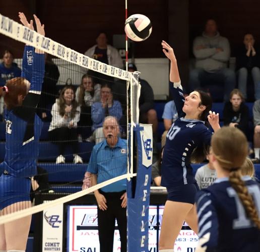 Northeast wins back and forth fifth set over Bellevue to advance to