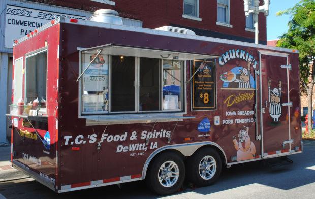 9 6 We Re In Ankeny Ia This Friday On The Hook Fish And Chips Food Truck Facebook