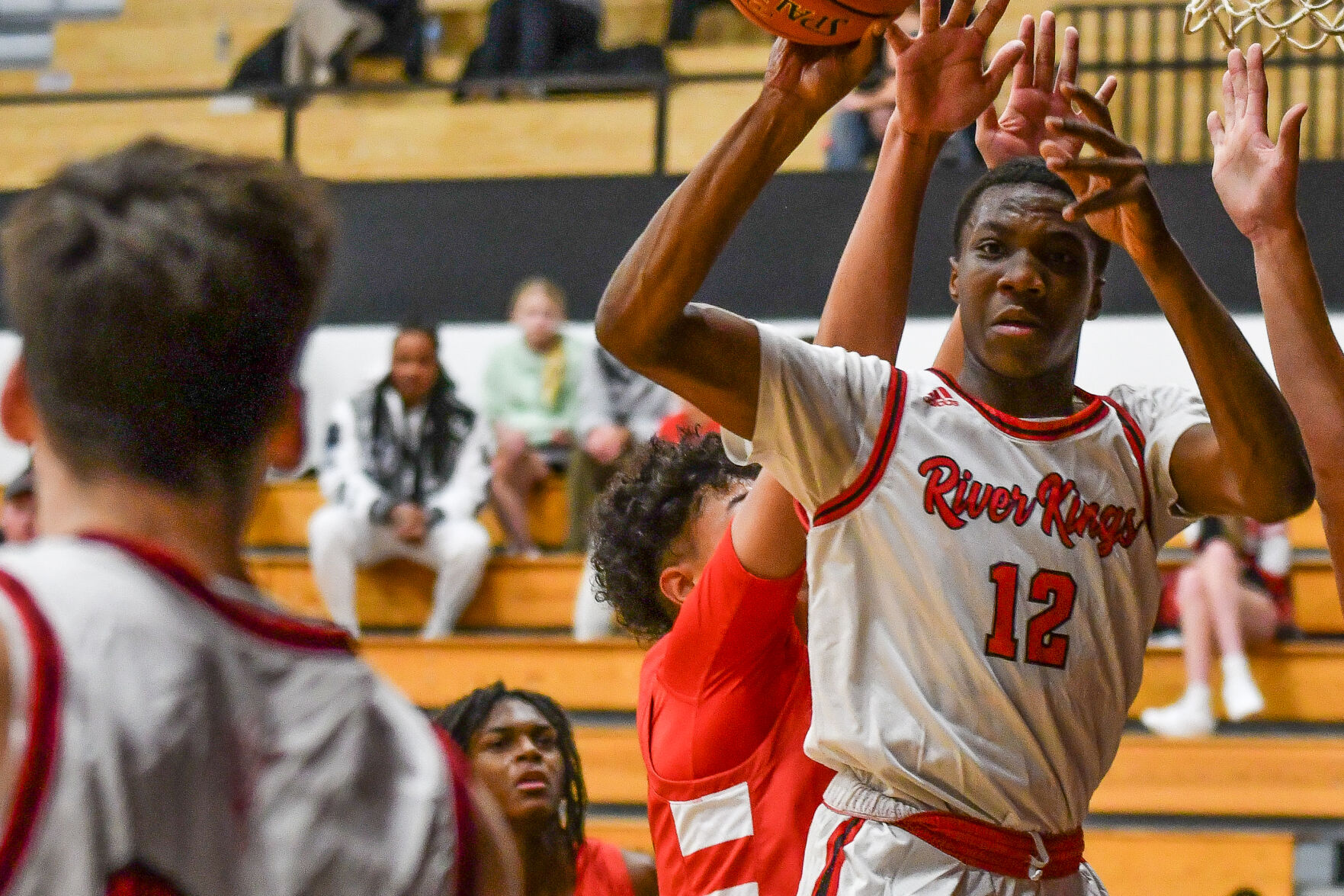 High School Basketball Update: Glance at Recent Match Results and Team Performances
