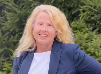 Anita Dalton, Chief Financial Officer at Citizens First Bank
