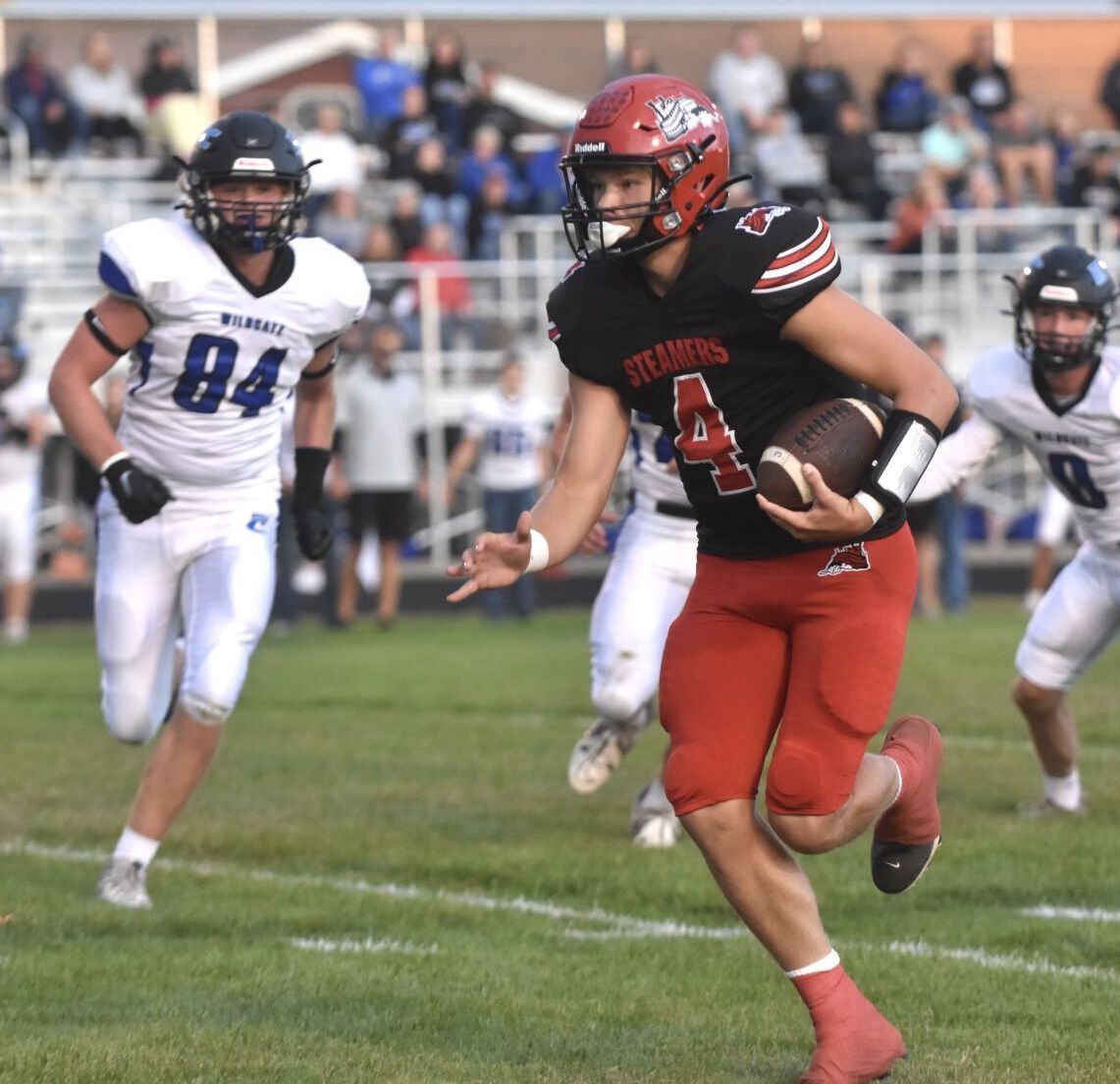 Fulton Steamers Aim for Fourth Straight Win Against Galena Pirates