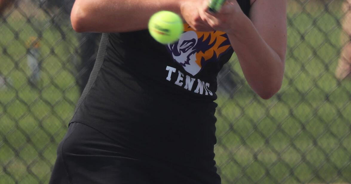 Central DeWitt girls' tennis defeats Camanche