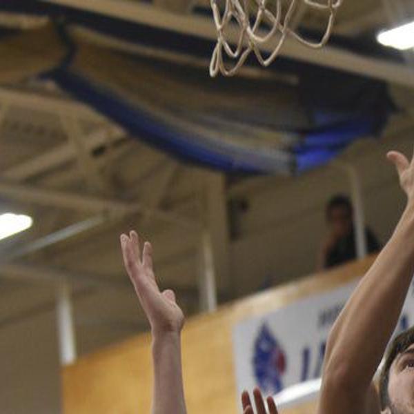 Iowa Hs Boys Basketball Camanche Stuns Northeast Sports