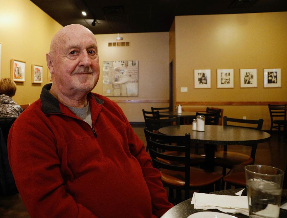 Open primary allows Illinois voters choice of ballot | Local News