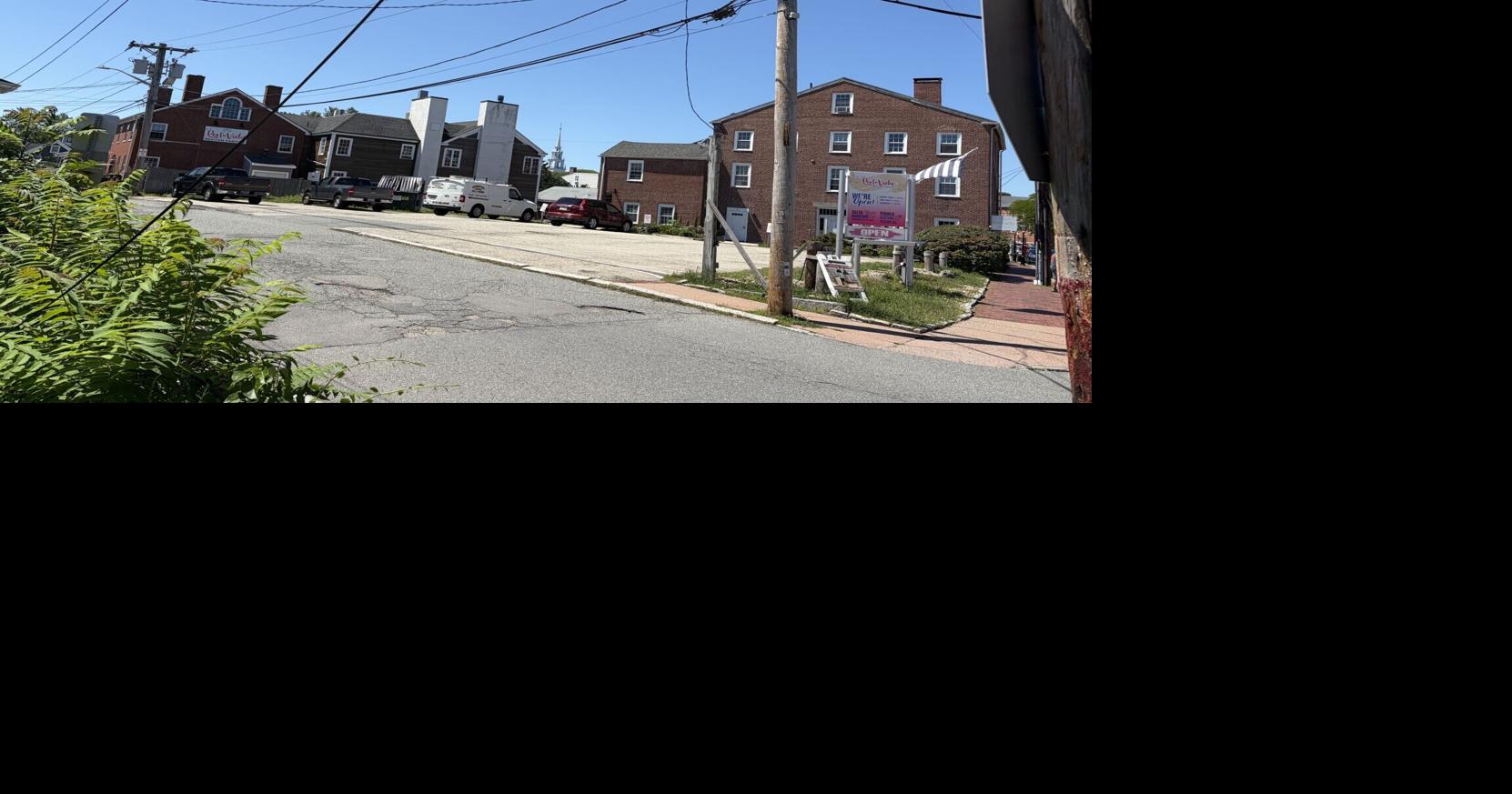 Proposal would change Center St. to one way only