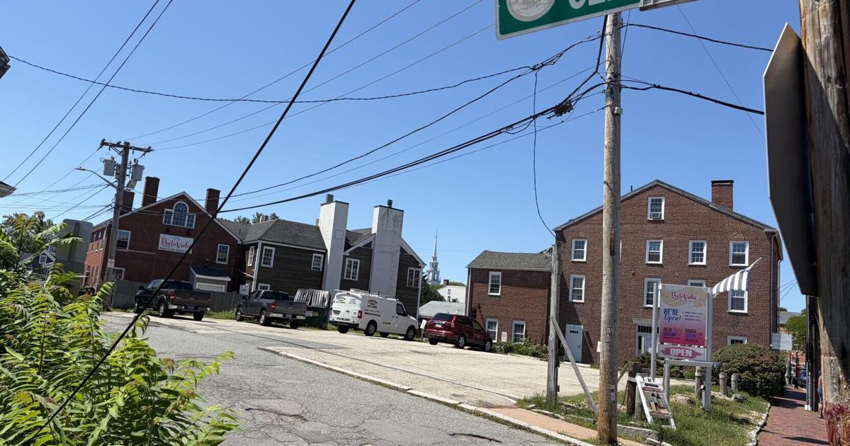 Proposal would change Center St. to one way only