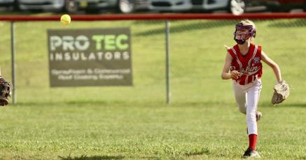 Hazard-Perry eliminates Corbin in 10U Softball Tournament