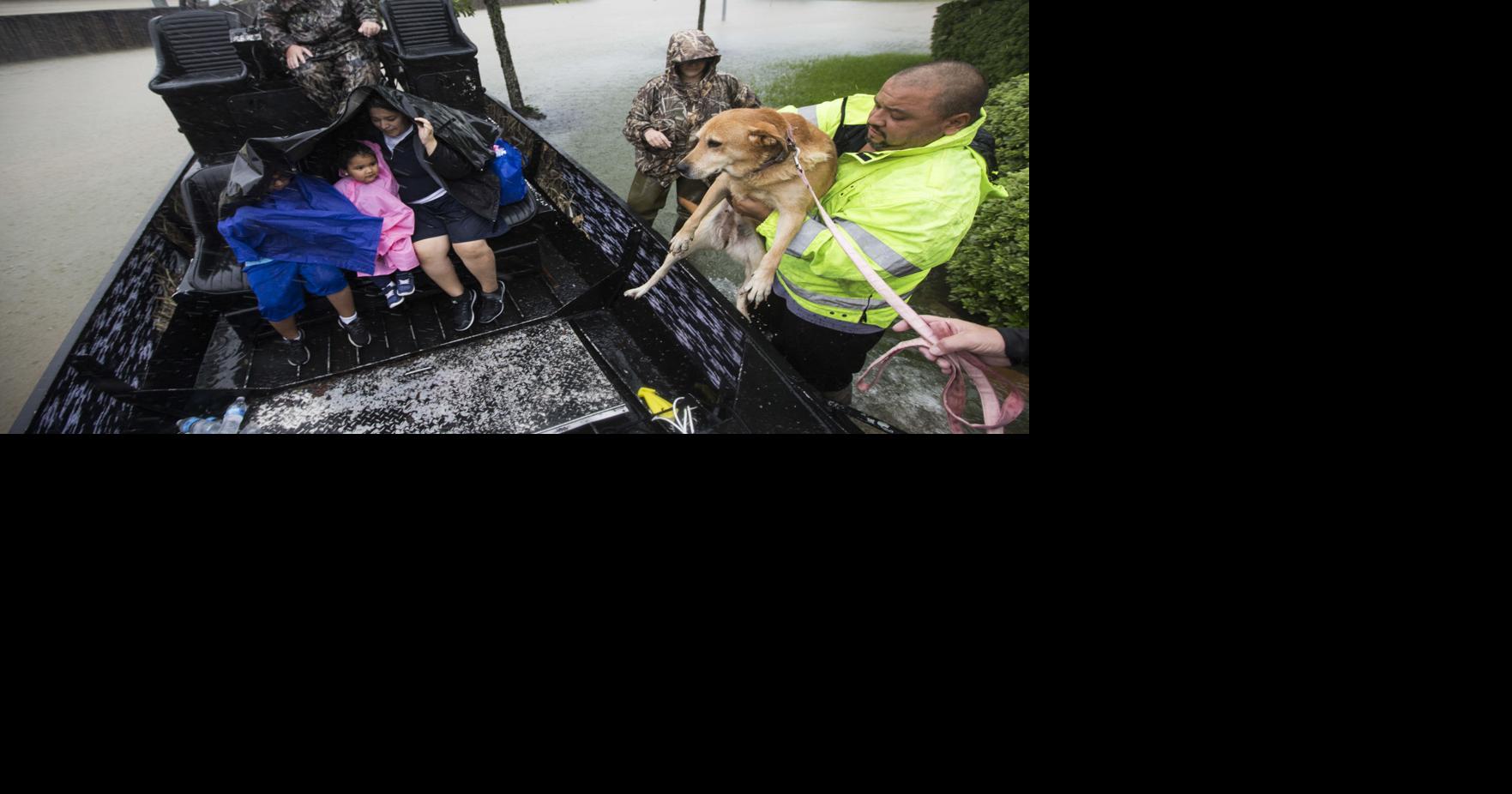 PHOTOS: Crews rescue Texans stranded by rising floodwaters | News ...