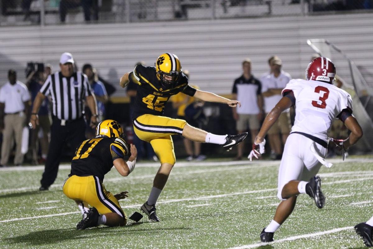 SLIDESHOW high school football team earns historic 900th win