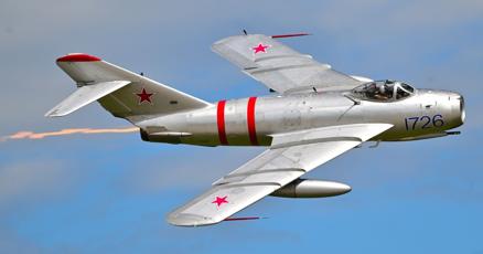 Lake Cumberland Airshow announces headliner, lineup for November show