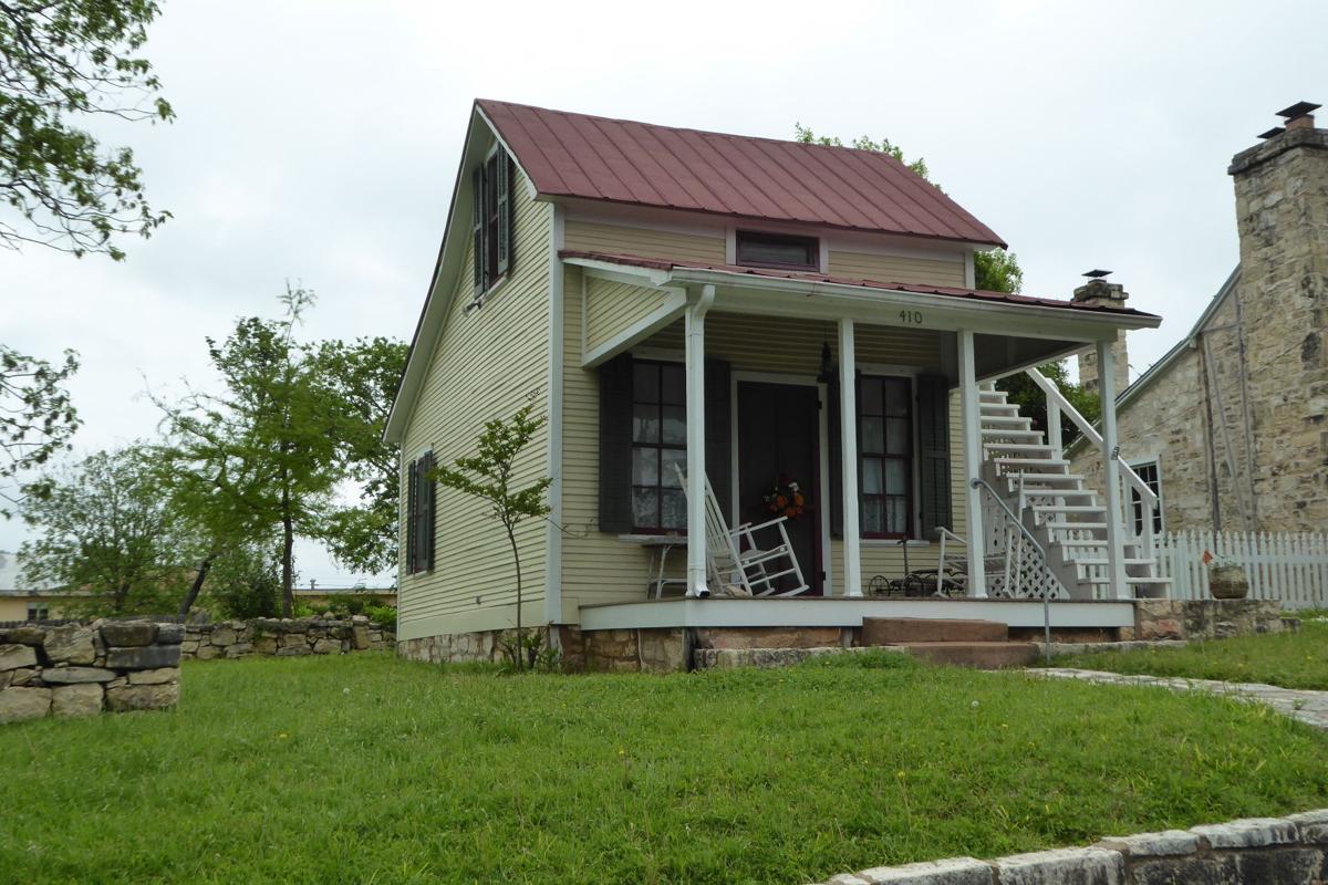 travel-live-like-early-settlers-in-the-sunday-houses-of-the-texas-hill-country-cnhi