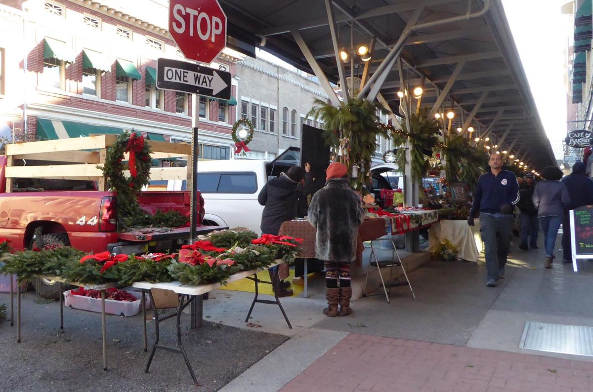 SLIDESHOW: Roanoke for Christmas | | cnhinews.com