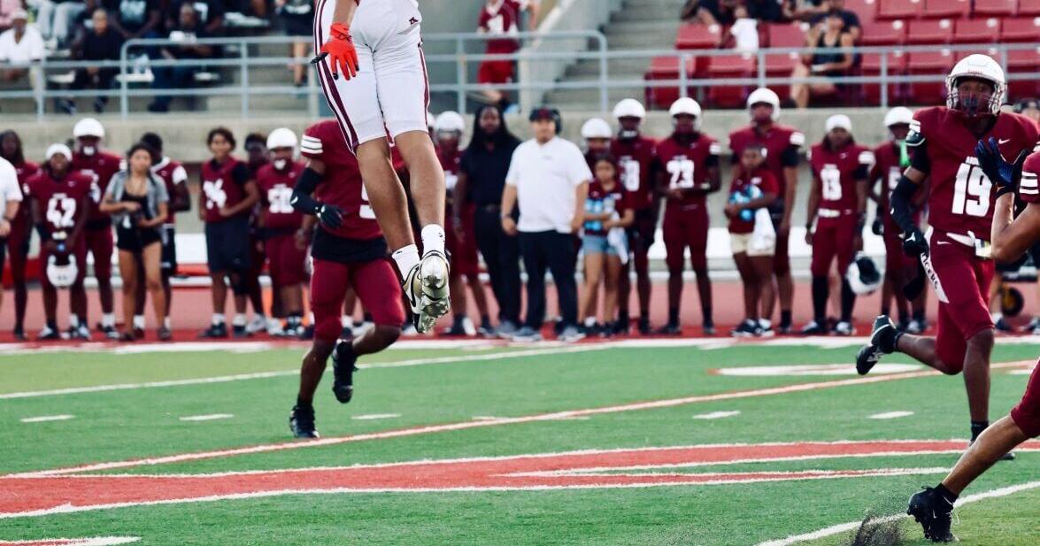 Basketball star Williams answers football's call